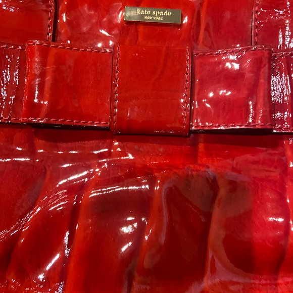 Kate Spade red patent purse - Picture 3 of 9